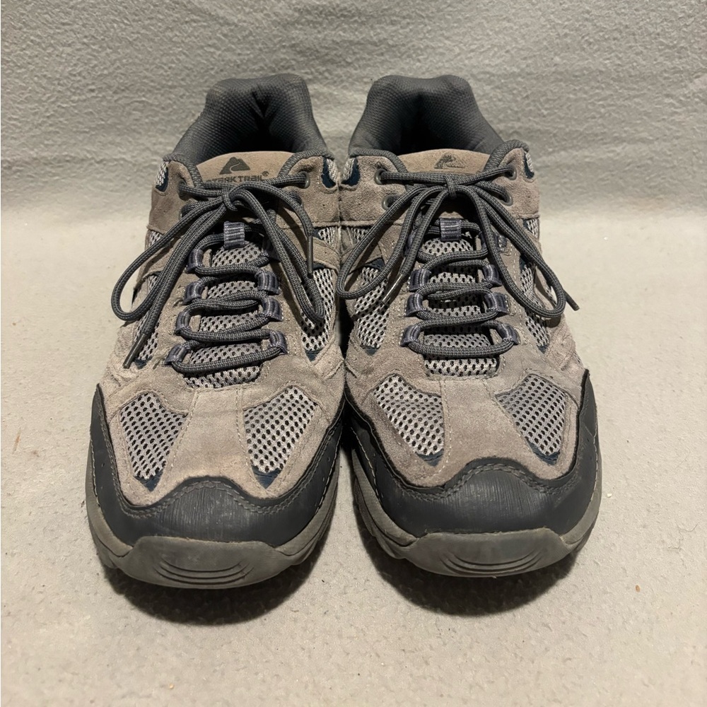 Ozark Trail Mens Grey vented low hiking sneakers size 13
